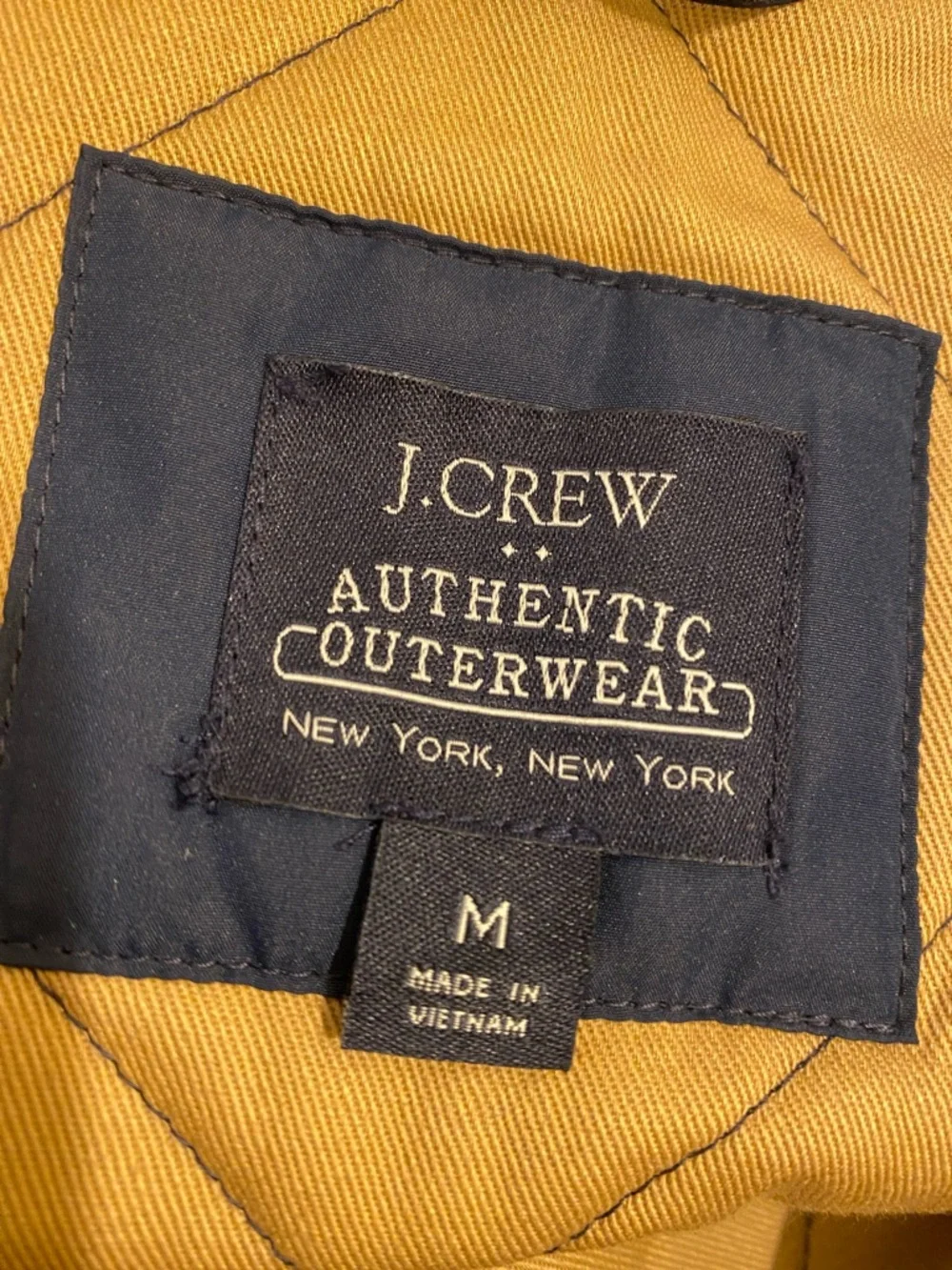 J. Crew Men's Quilted Navy Vest. Size M. Style AR275